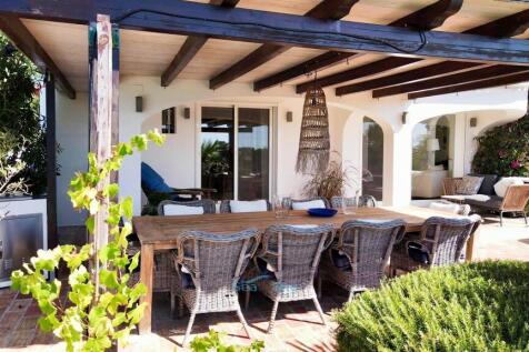 perfect for al-fresco dining