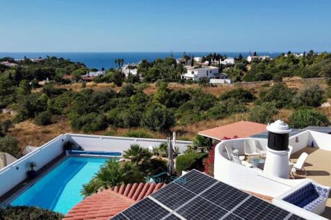 pool and roof terrace