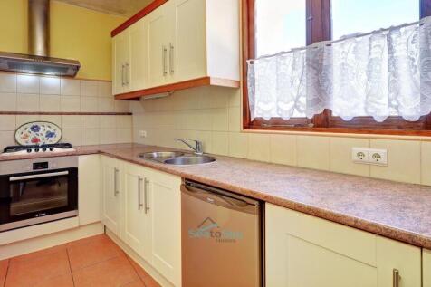 gas hob and electric oven