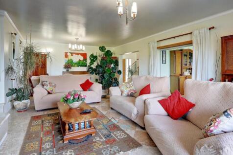 spacious living room