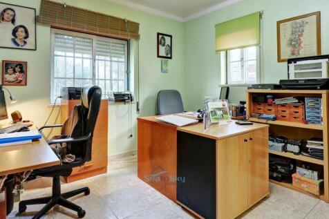 4th bedroom/office