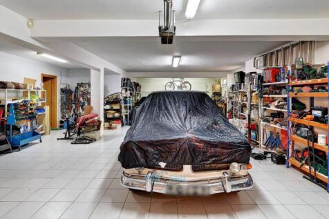 basement garage with shower room