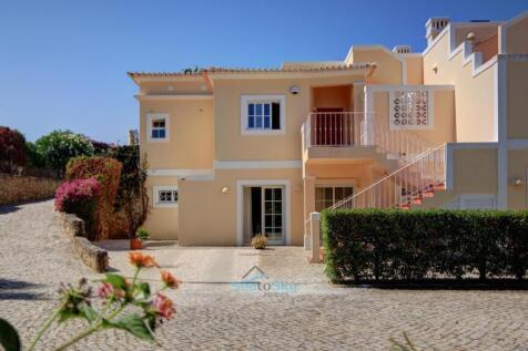 parking and steps to front door