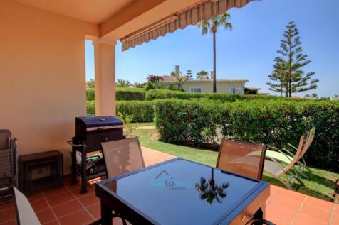 outside dining and space to relax