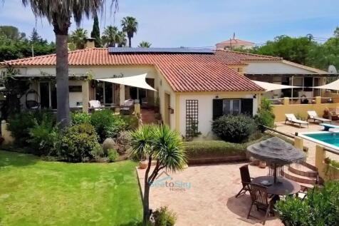 access to the garden