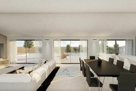 spacious lounge and dining area