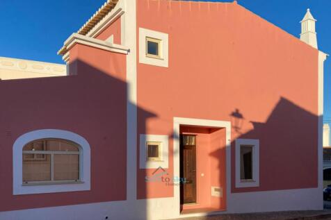 beautiful front entrance