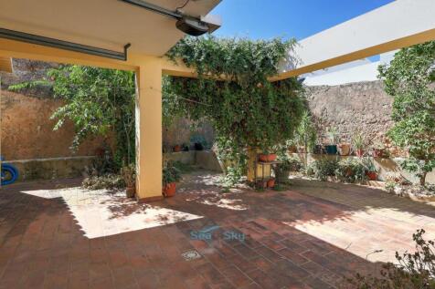 parking and courtyard