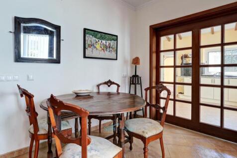 dining and kitchen sliding doors