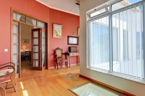 plenty of natural light