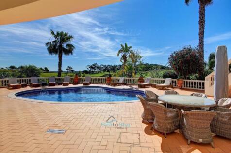 ample space for dining