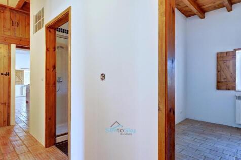 hall &amp; attic hatch