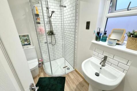 En Suite 2