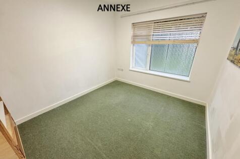 Annexe bedroom 2