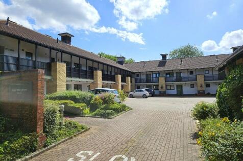 Oaktree Court