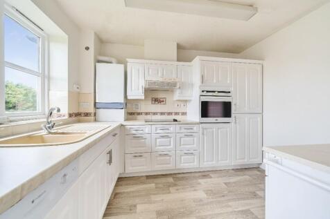 Kitchen (2)