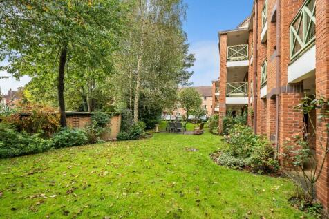Communal Gardens 