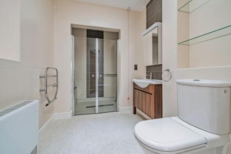 Ensuite to Master