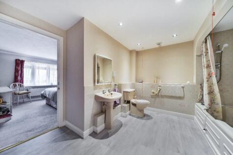 Bathroom / Ensuite