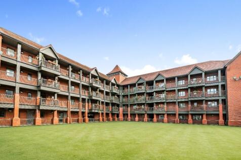 Bowling Green Court