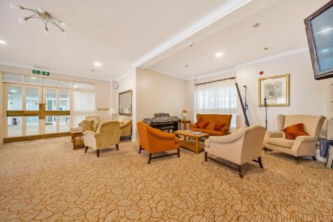 Owners Lounge