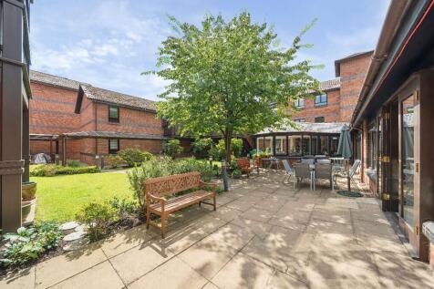 Boat Lane Court