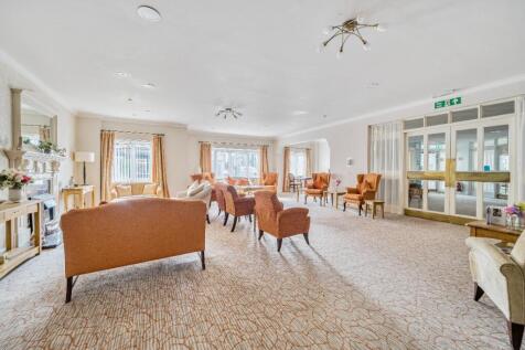 Owner&#39;s Lounge 