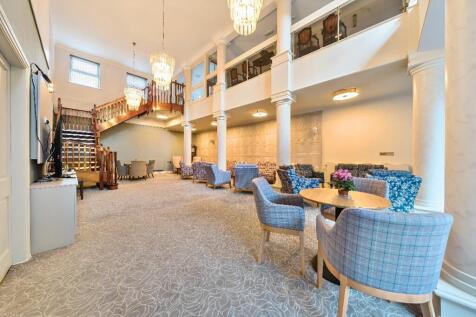 Owner&#39;s Lounge 