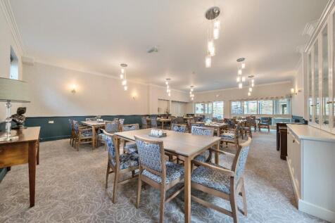 Owner&#39;s Dining