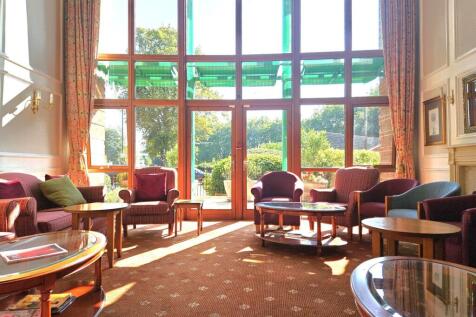 Owners Lounge