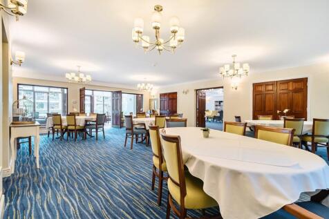 Owner&#39;s Dining