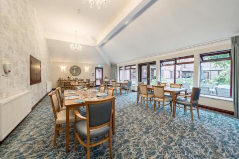 Owners Dining