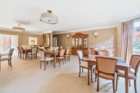 Owner&#39;s Dining