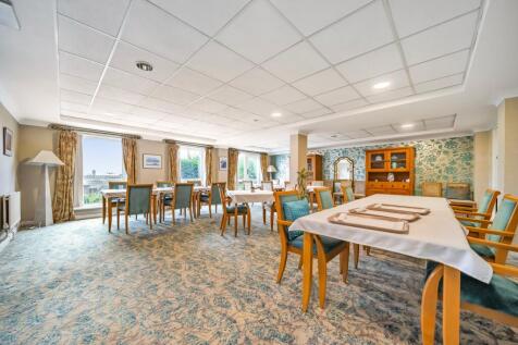 Owners Dining