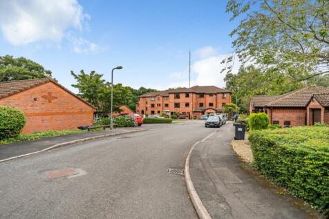 St Georges Court
