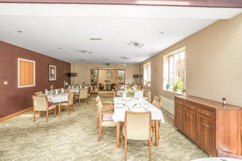 Owners Dining 
