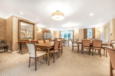 Communal Dining