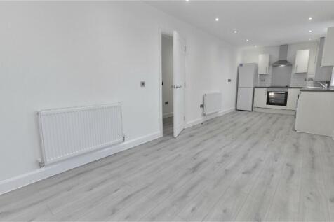 Dining/kitchen 