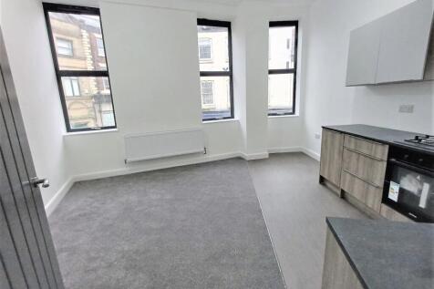 Kitchen/Living Area