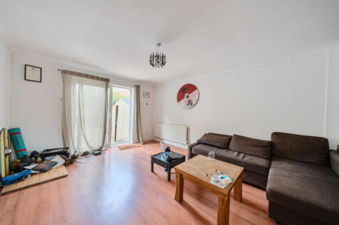 1301495-9-683a149...