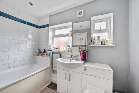 1363060-5-68e5976...