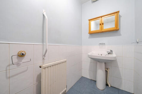 1380365-10-691614...