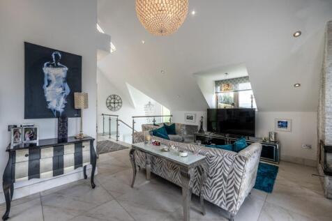 CoachHouse_157-HDR