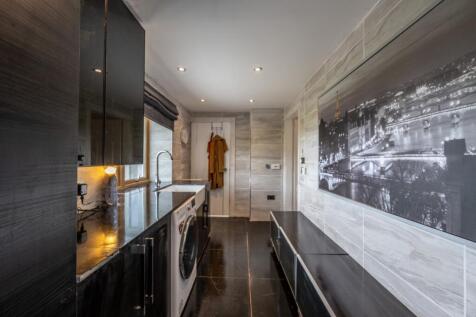 CoachHouse_076-HDR