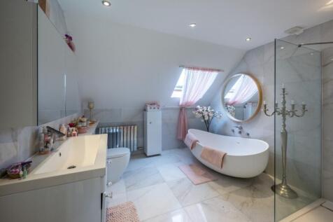 CoachHouse_115-HDR (1)