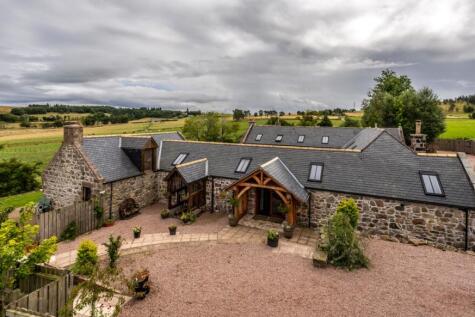 CoachHouse_205-HDR