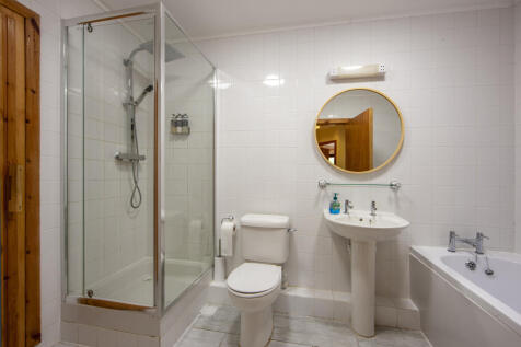 1Z6E0536 Culzean bathroom