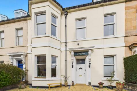 CAM03185G0-PR0122-STILL018