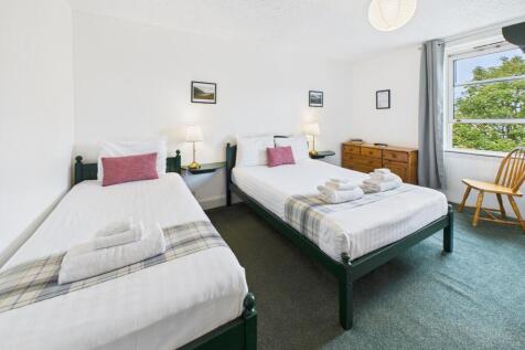 CAM03185G0-PR0122-STILL002