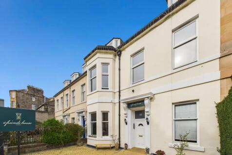 CAM03185G0-PR0122-STILL019